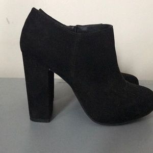 Booties !! Nine West